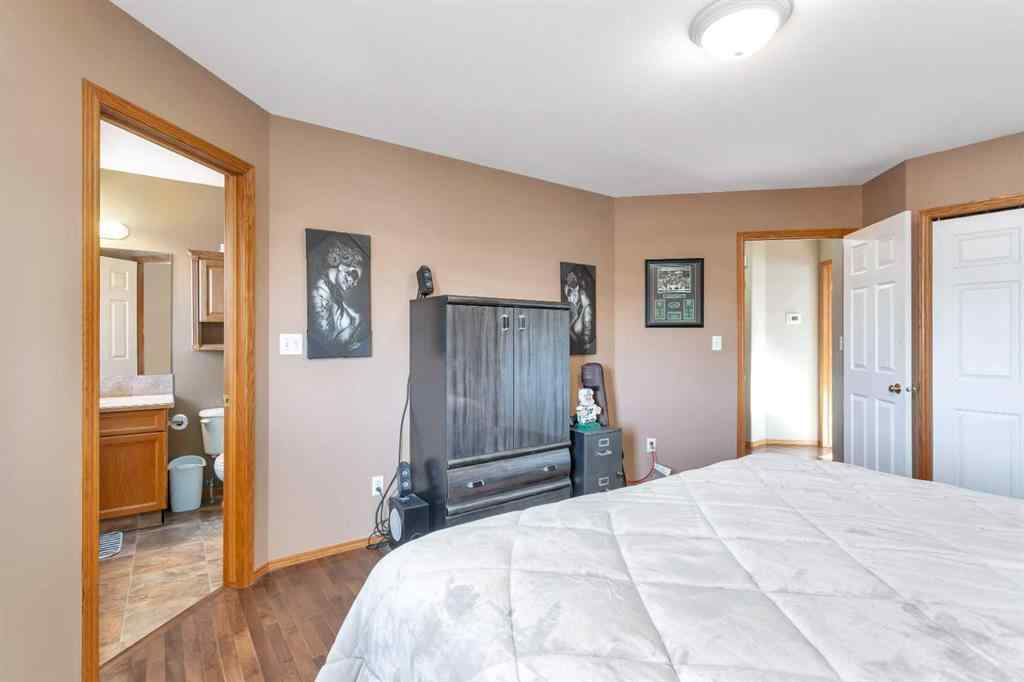MLS® A2263263 - 129 Briarwood Crescent  in Briarwood Blackfalds, Residential