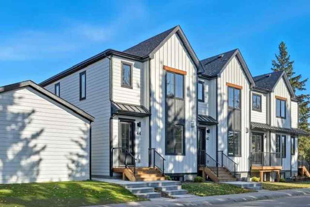 MLS® A2263264 - 42 Wheatland Avenue SW in Westgate Calgary, Residential