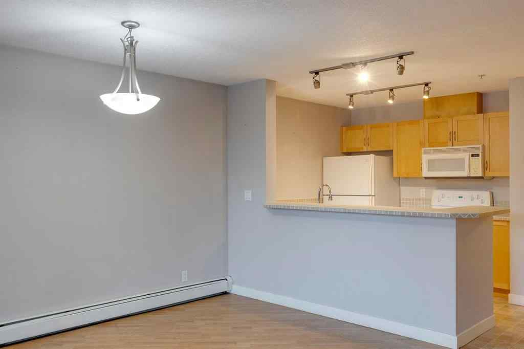 MLS® A2263271 - Unit #107 2440 34 Avenue SW in South Calgary Calgary, Residential