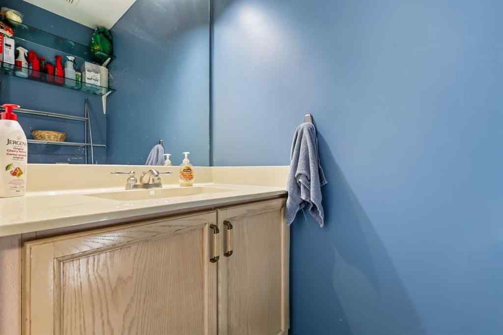 MLS® A2263273 - Unit #8 7 Westland Road  in Westridge Okotoks, Residential