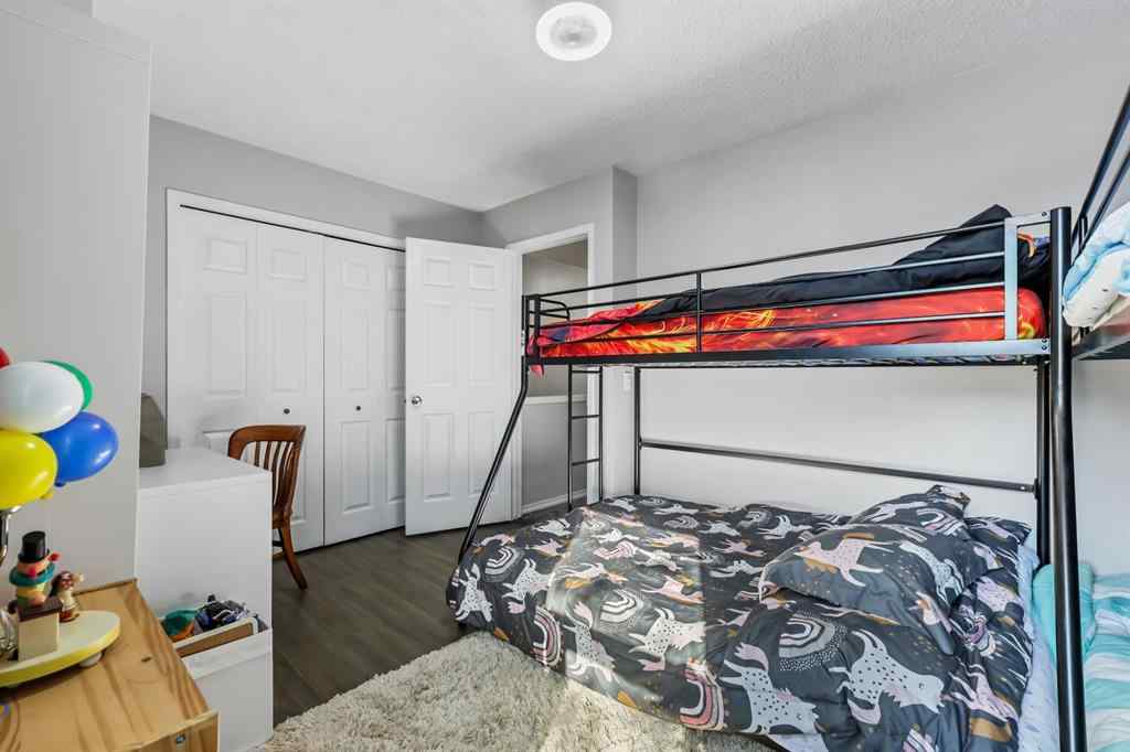 MLS® A2263273 - Unit #8 7 Westland Road  in Westridge Okotoks, Residential