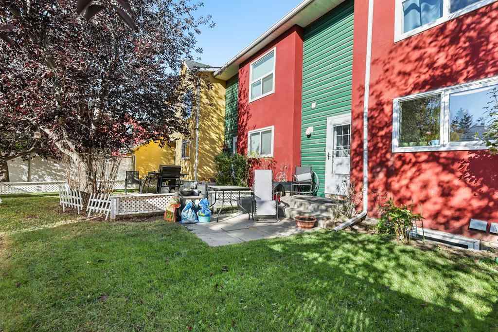 MLS® A2263273 - Unit #8 7 Westland Road  in Westridge Okotoks, Residential