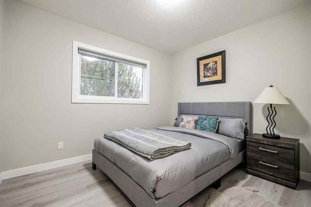 MLS® A2263278 - 471 Northmount Drive NW in Highwood Calgary, Rental