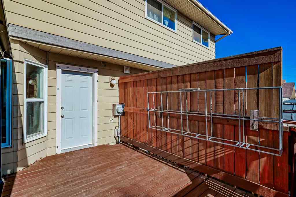 MLS® A2263280 - 72 Strathcona Crescent  in Strathcona Park Calgary, Residential