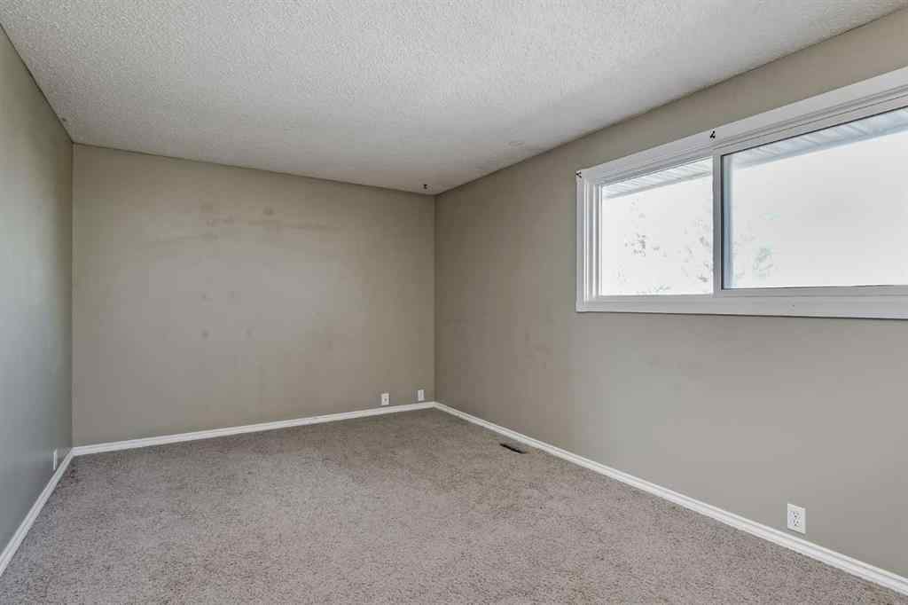 MLS® A2263280 - 72 Strathcona Crescent  in Strathcona Park Calgary, Residential