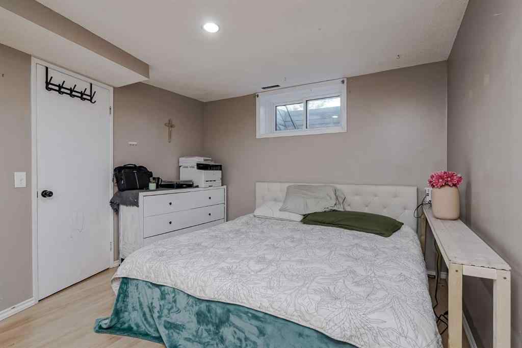 MLS® A2263280 - 72 Strathcona Crescent  in Strathcona Park Calgary, Residential