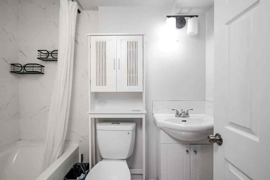 MLS® A2263280 - 72 Strathcona Crescent  in Strathcona Park Calgary, Residential