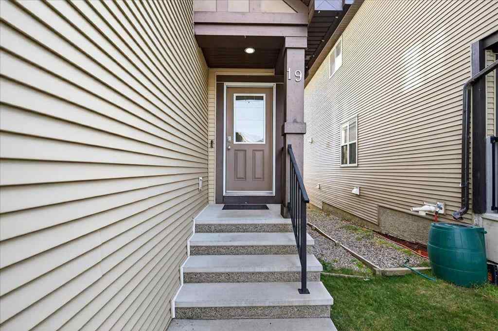 MLS® A2263281 - 19 Sage Valley Close NW in Sage Hill Calgary, Residential