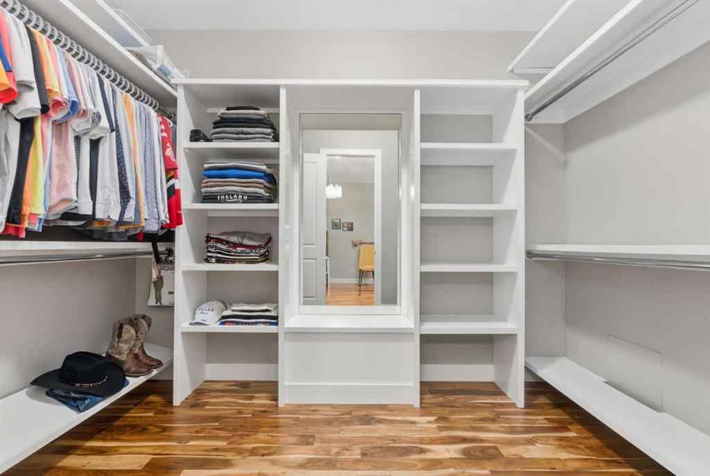 MLS® A2263285 - 4617 84 Street NW in Bowness Calgary, Residential