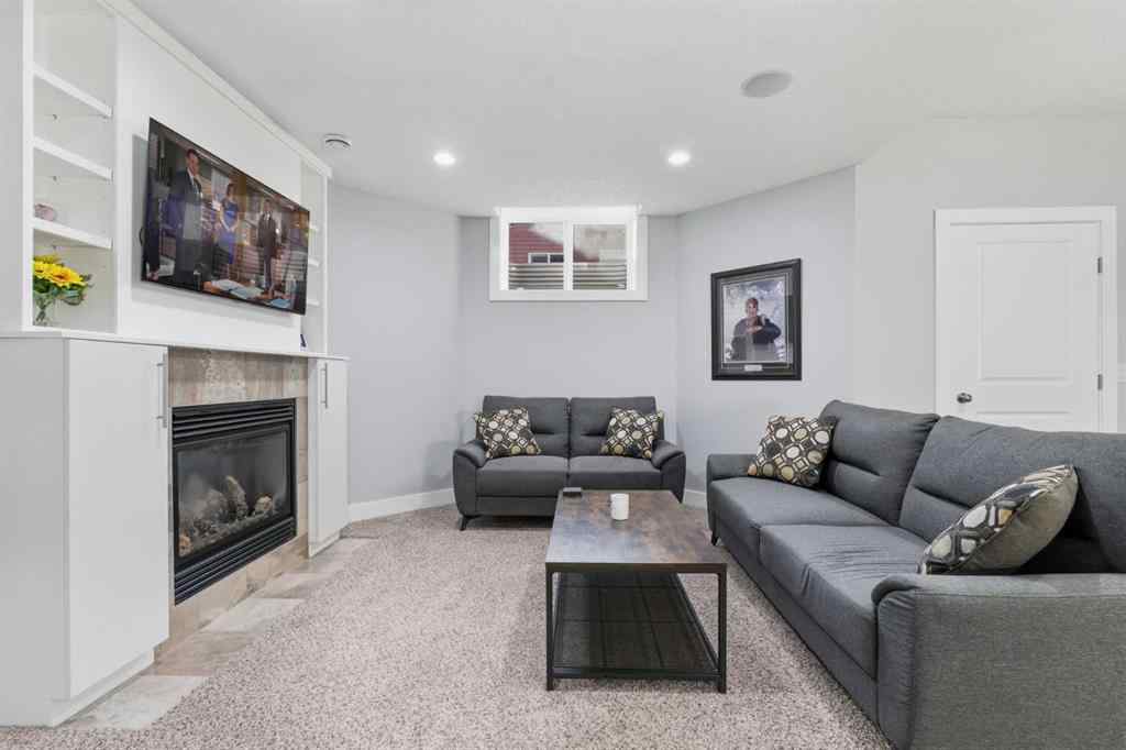 MLS® A2263285 - 4617 84 Street NW in Bowness Calgary, Residential