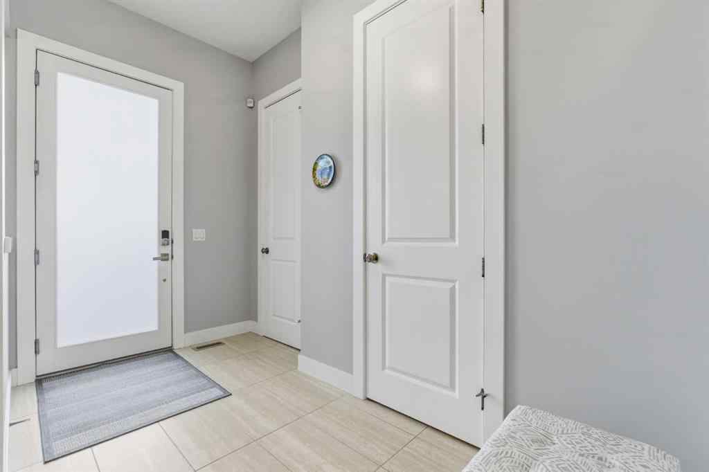 MLS® A2263285 - 4617 84 Street NW in Bowness Calgary, Residential