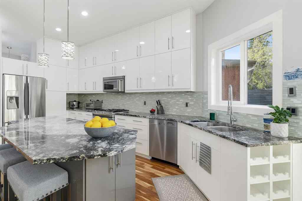 MLS® A2263285 - 4617 84 Street NW in Bowness Calgary, Residential