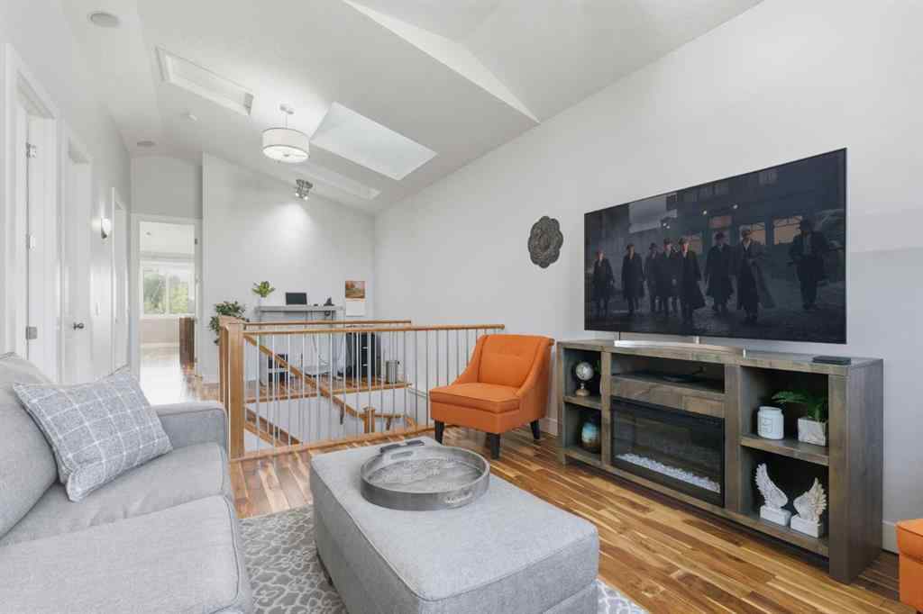 MLS® A2263285 - 4617 84 Street NW in Bowness Calgary, Residential