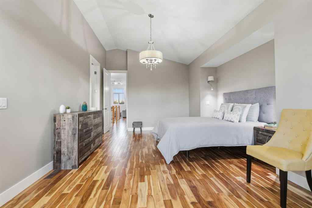 MLS® A2263285 - 4617 84 Street NW in Bowness Calgary, Residential