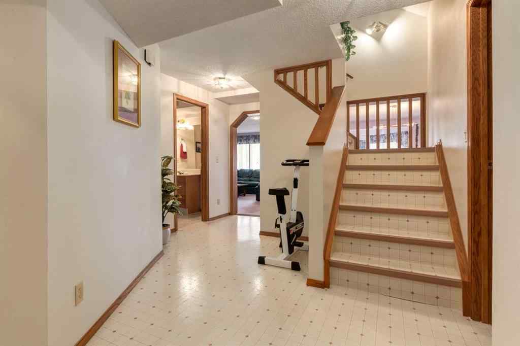 MLS® A2263289 - 180 Edgevalley Circle NW in Edgemont Calgary, Residential