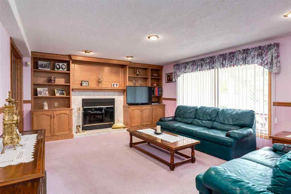 MLS® A2263289 - 180 Edgevalley Circle NW in Edgemont Calgary, Residential