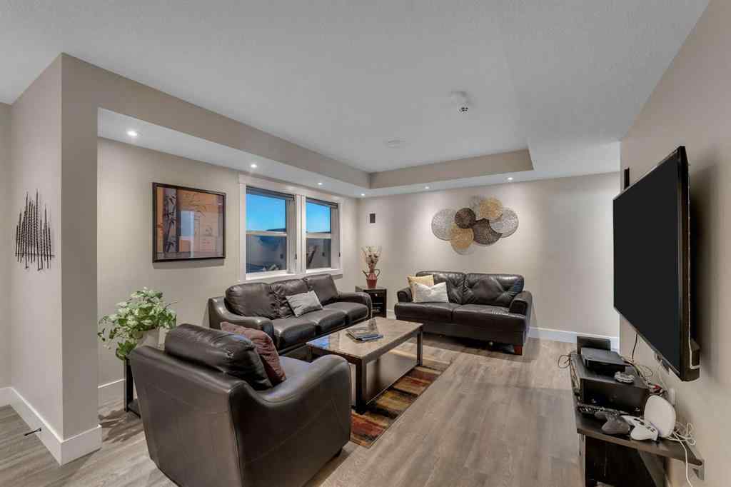 MLS® A2263291 - 137 Heritage Bay  in Heritage Hills Cochrane, Residential