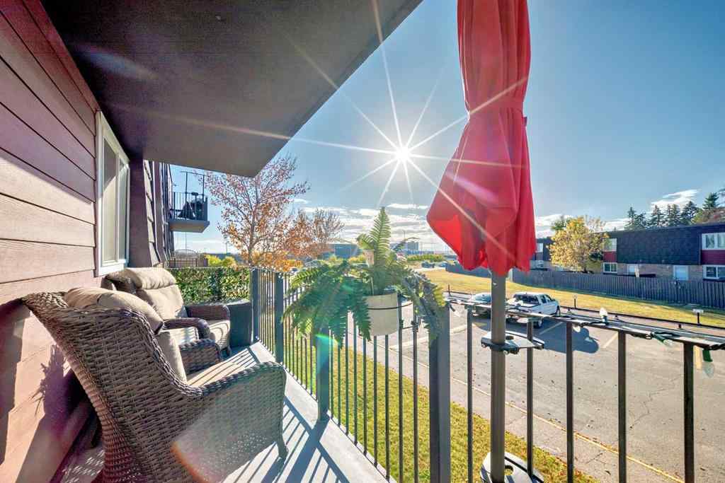 MLS® A2263292 - Unit #10D 80 Galbraith Drive SW in Glamorgan Calgary, Residential
