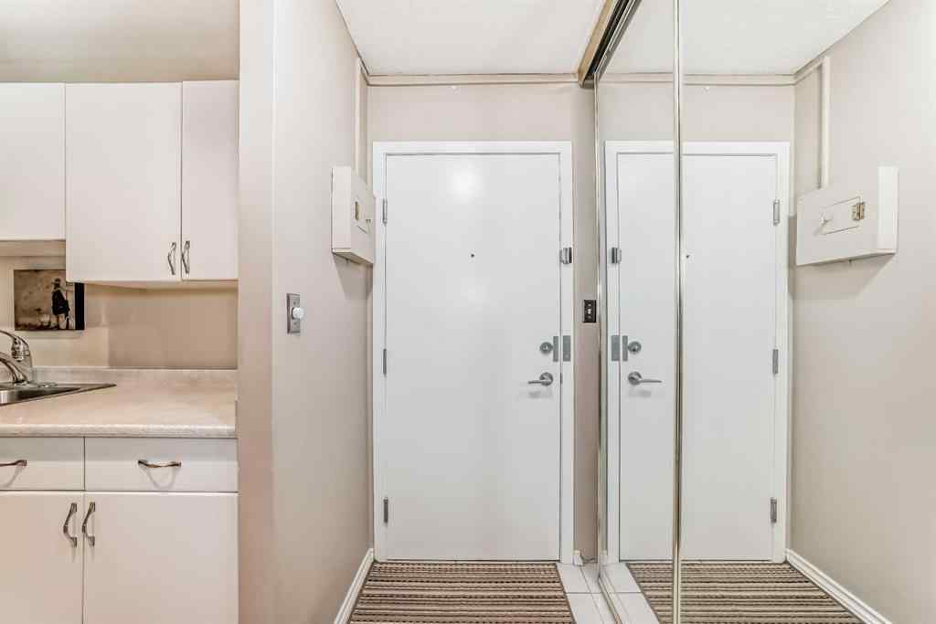 MLS® A2263292 - Unit #10D 80 Galbraith Drive SW in Glamorgan Calgary, Residential