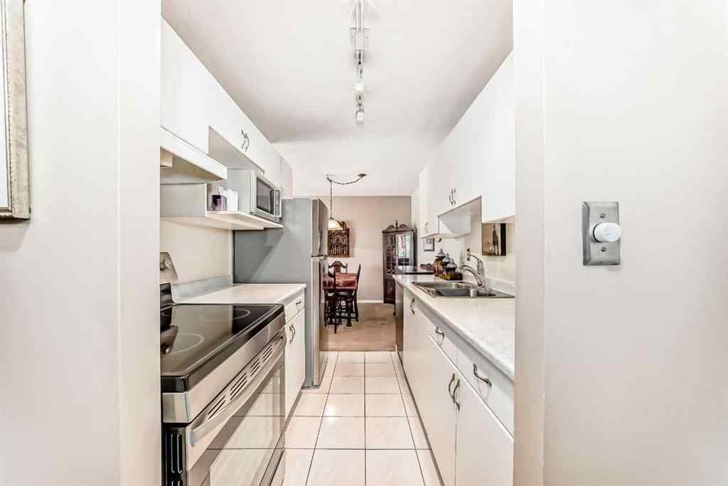 MLS® A2263292 - Unit #10D 80 Galbraith Drive SW in Glamorgan Calgary, Residential