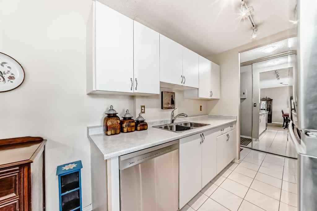 MLS® A2263292 - Unit #10D 80 Galbraith Drive SW in Glamorgan Calgary, Residential
