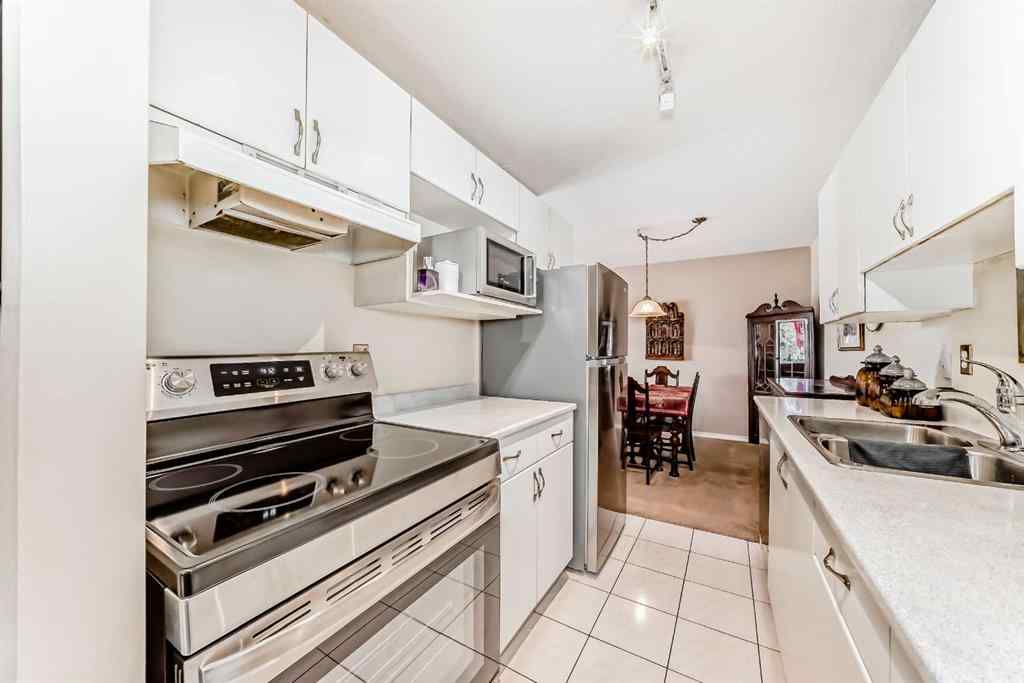 MLS® A2263292 - Unit #10D 80 Galbraith Drive SW in Glamorgan Calgary, Residential
