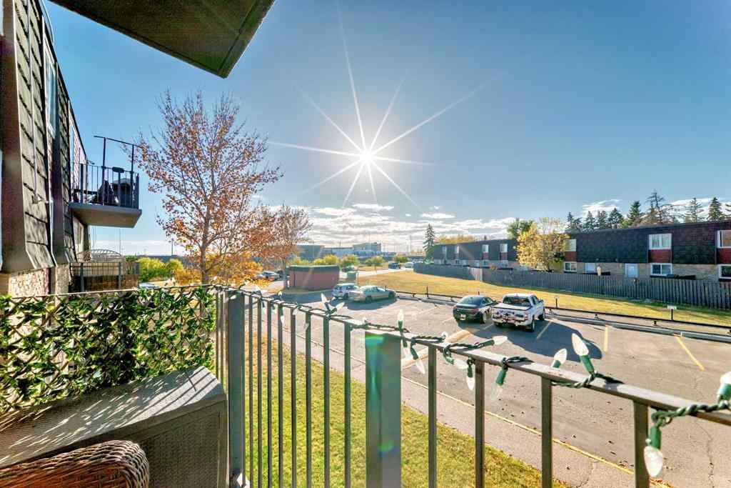 MLS® A2263292 - Unit #10D 80 Galbraith Drive SW in Glamorgan Calgary, Residential