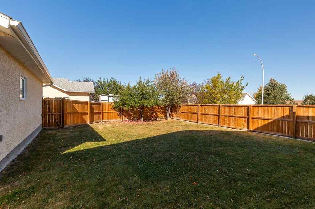 MLS® A2263295 - 1243 Tumbleweed Avenue  in NONE Pincher Creek, Residential