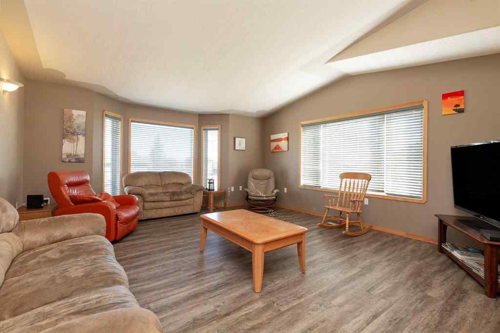 MLS® A2263295 - 1243 Tumbleweed Avenue  in NONE Pincher Creek, Residential
