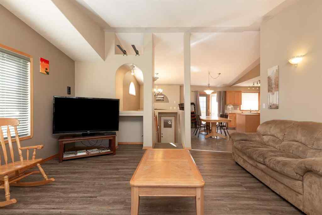 MLS® A2263295 - 1243 Tumbleweed Avenue  in NONE Pincher Creek, Residential