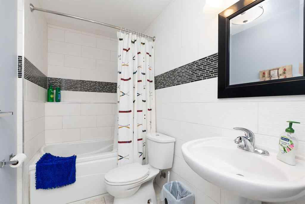 MLS® A2263295 - 1243 Tumbleweed Avenue  in NONE Pincher Creek, Residential