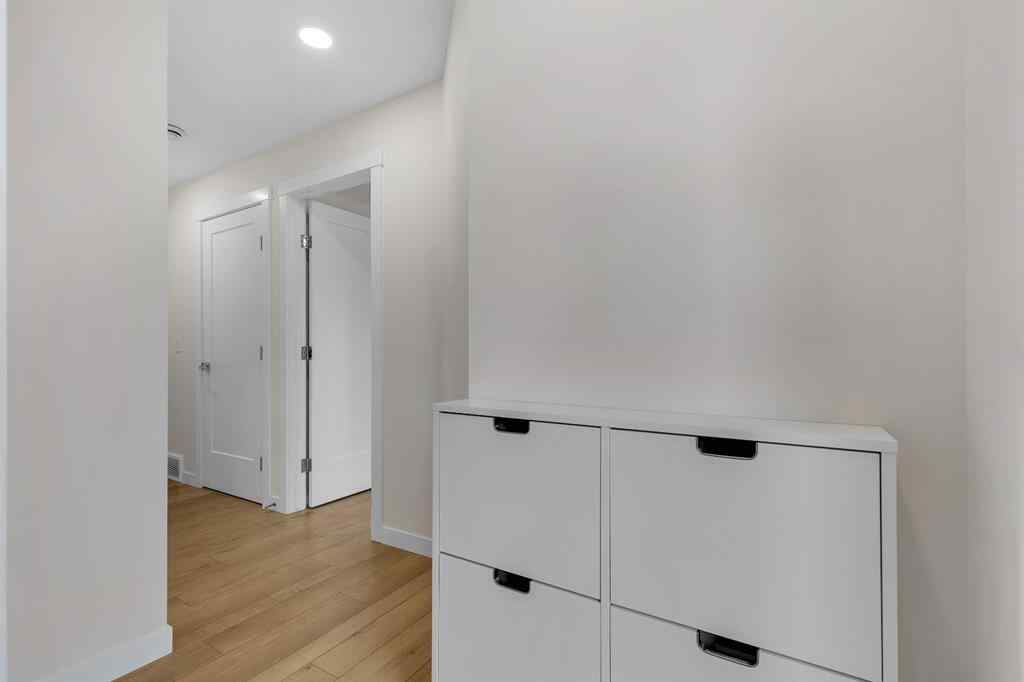 MLS® A2263298 - 514 Greenbriar Common NW in Greenwood/Greenbriar Calgary, Residential