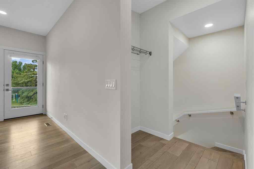 MLS® A2263298 - 514 Greenbriar Common NW in Greenwood/Greenbriar Calgary, Residential