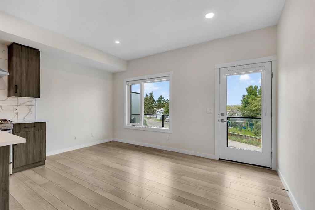 MLS® A2263298 - 514 Greenbriar Common NW in Greenwood/Greenbriar Calgary, Residential