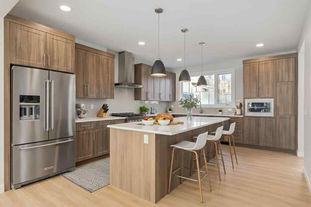 MLS® A2263299 - 2516 21 Avenue SW in Richmond Calgary, Residential