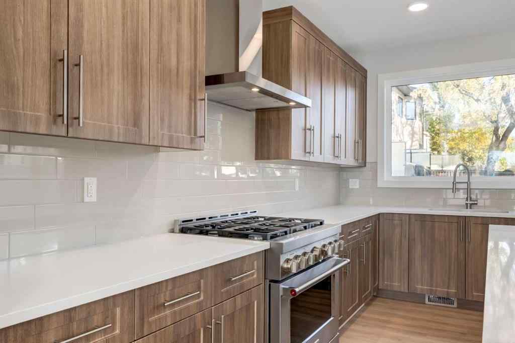 MLS® A2263299 - 2516 21 Avenue SW in Richmond Calgary, Residential