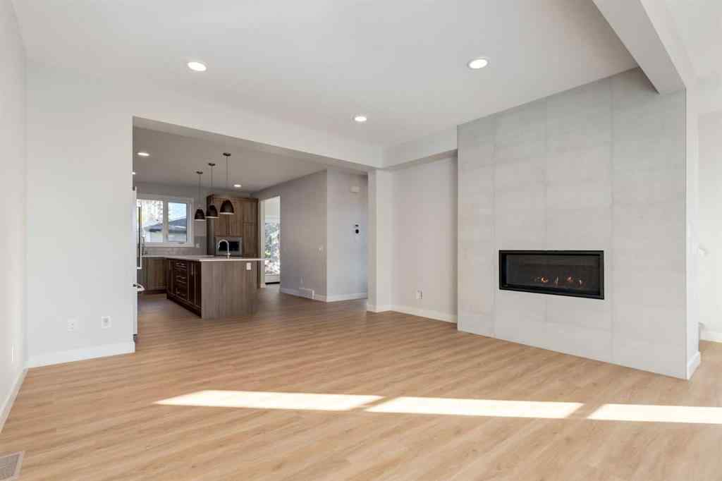 MLS® A2263299 - 2516 21 Avenue SW in Richmond Calgary, Residential