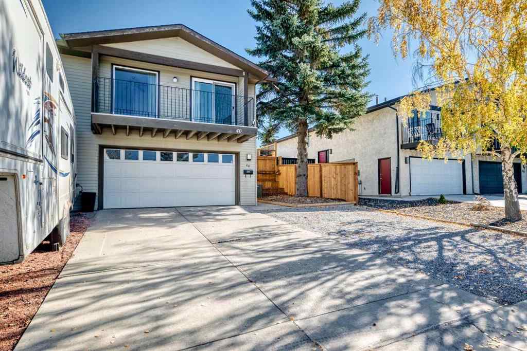 MLS® A2263301 - 40 Glenpatrick Crescent  in Glenbow Cochrane, Residential