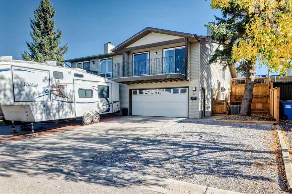 MLS® A2263301 - 40 Glenpatrick Crescent  in Glenbow Cochrane, Residential