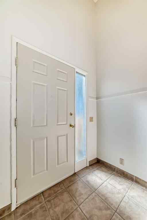 MLS® A2263301 - 40 Glenpatrick Crescent  in Glenbow Cochrane, Residential