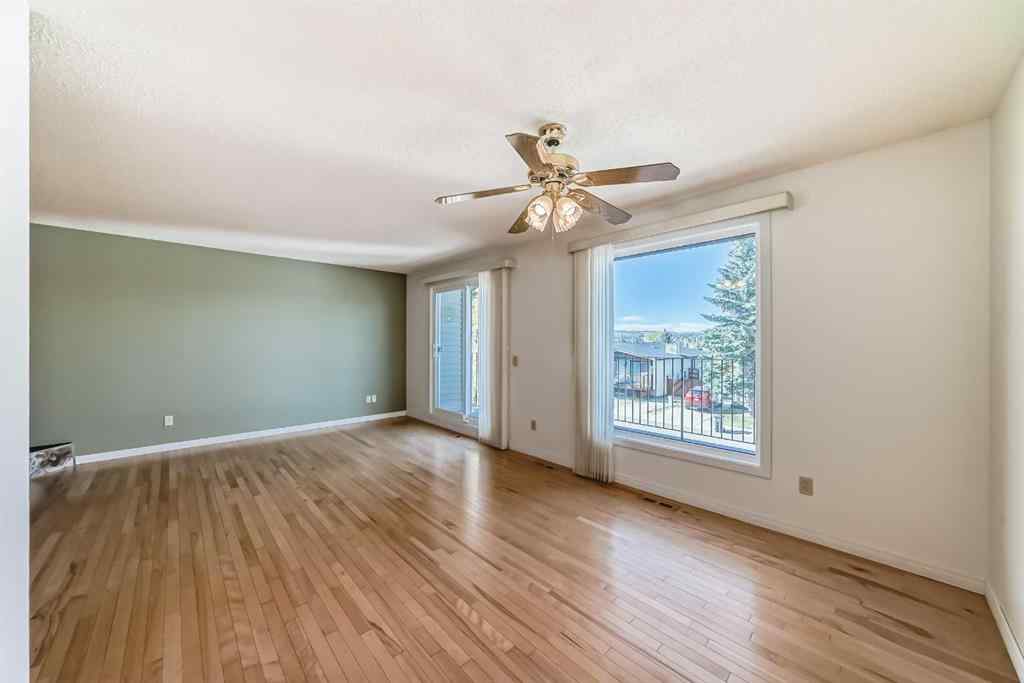 MLS® A2263301 - 40 Glenpatrick Crescent  in Glenbow Cochrane, Residential