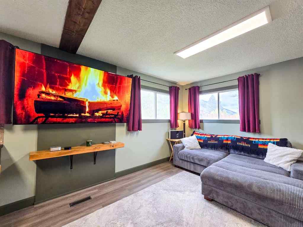 MLS® A2263302 - 2702 27 Avenue  in NONE Bellevue, Residential