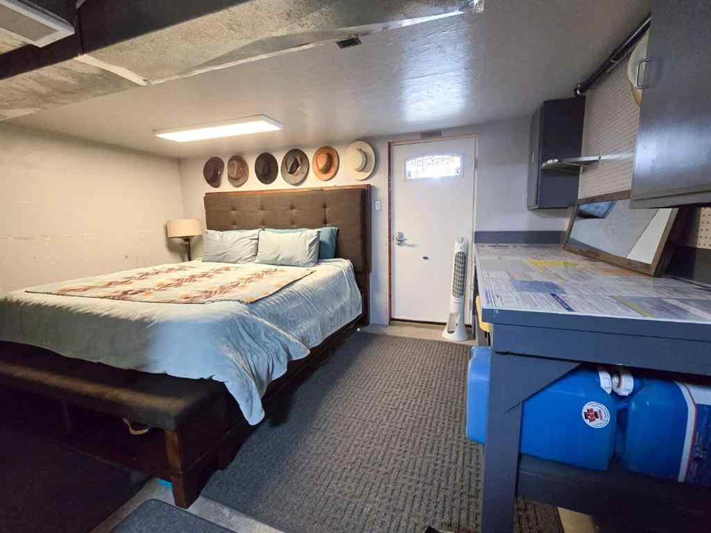 MLS® A2263302 - 2702 27 Avenue  in NONE Bellevue, Residential