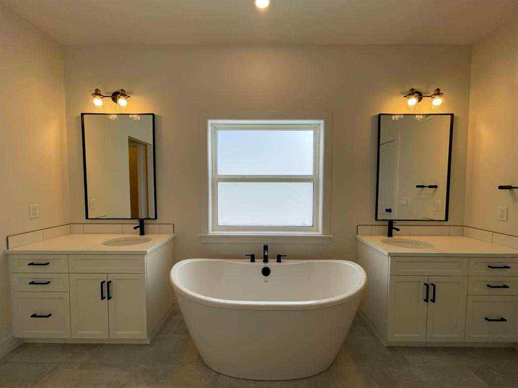 MLS® A2263303 - 10620 148 Avenue  in Whispering Ridge Rural Grande Prairie No. 1, County of, Residential