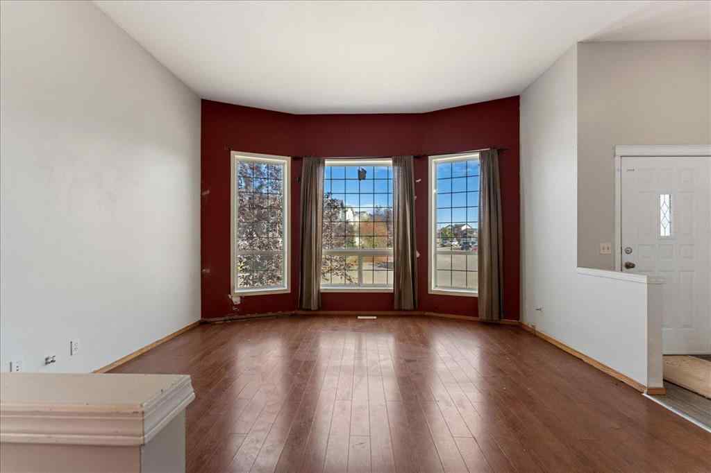 MLS® A2263304 - 29 Martinvalley Place NE in Martindale Calgary, Residential