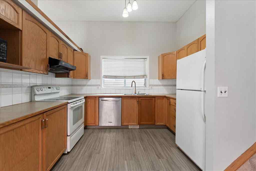 MLS® A2263304 - 29 Martinvalley Place NE in Martindale Calgary, Residential