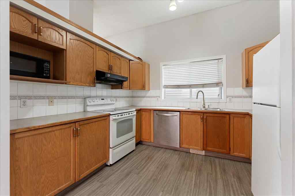 MLS® A2263304 - 29 Martinvalley Place NE in Martindale Calgary, Residential