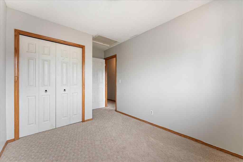 MLS® A2263304 - 29 Martinvalley Place NE in Martindale Calgary, Residential