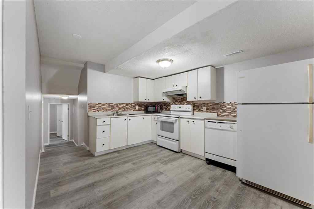 MLS® A2263304 - 29 Martinvalley Place NE in Martindale Calgary, Residential
