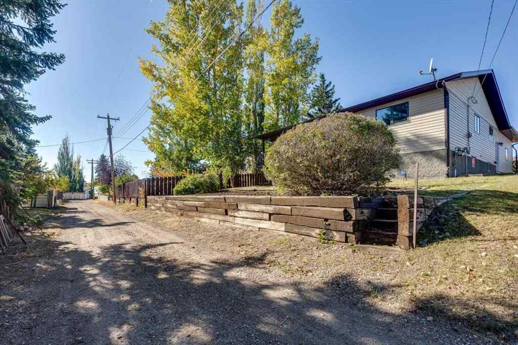 MLS® A2263305 - 433 Regal Crescent  in NONE Trochu, Residential